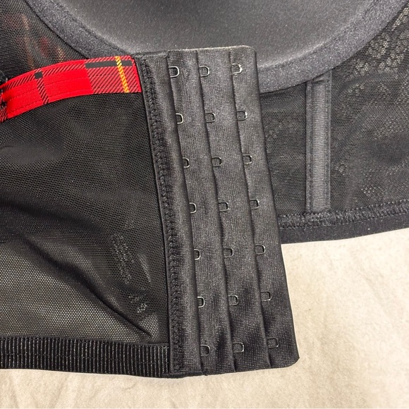 NWT Torrid XO Plunge Push-Up Wire Bra Noelle Plaid Lace Black Red Sz 46C Sexy - Picture 8 of 13
